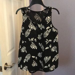 Sleeveless loft blouse large